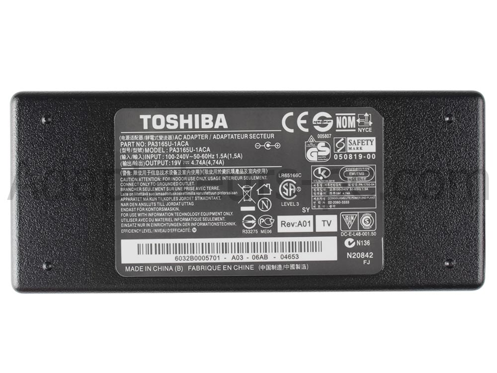 Original 90W Toshiba Satellite M800-T03R Adaptateur Chargeur + Cable